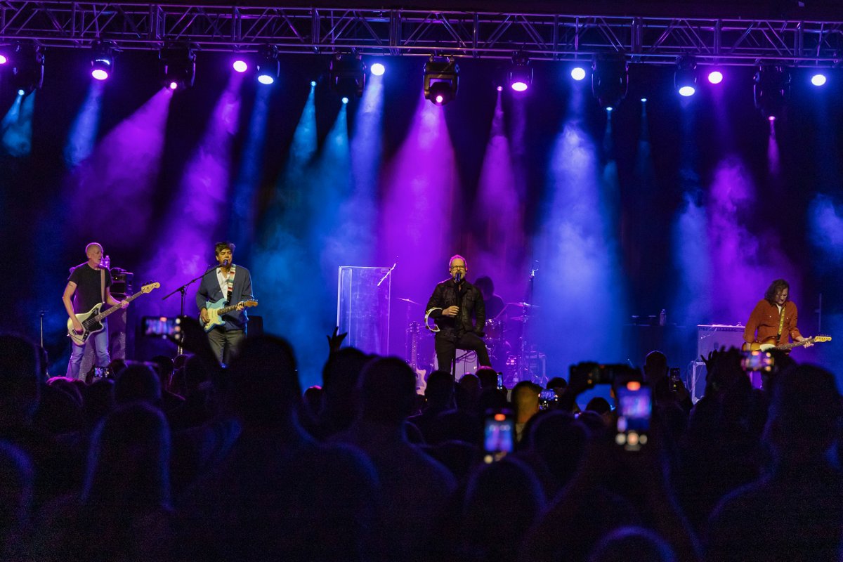 Treasure Island tweet media