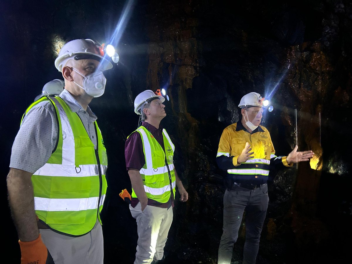 #Today, we had the privilege of hosting a U.S. Congressman Dr.Ronny Jackson together with his delegation. It was an honor to showcase our operations and share our exciting plans for the future. 
<a href="/RwandaMinesB/">Rwanda Mines, Petroleum and Gas Board</a> 
#MininginRwanda