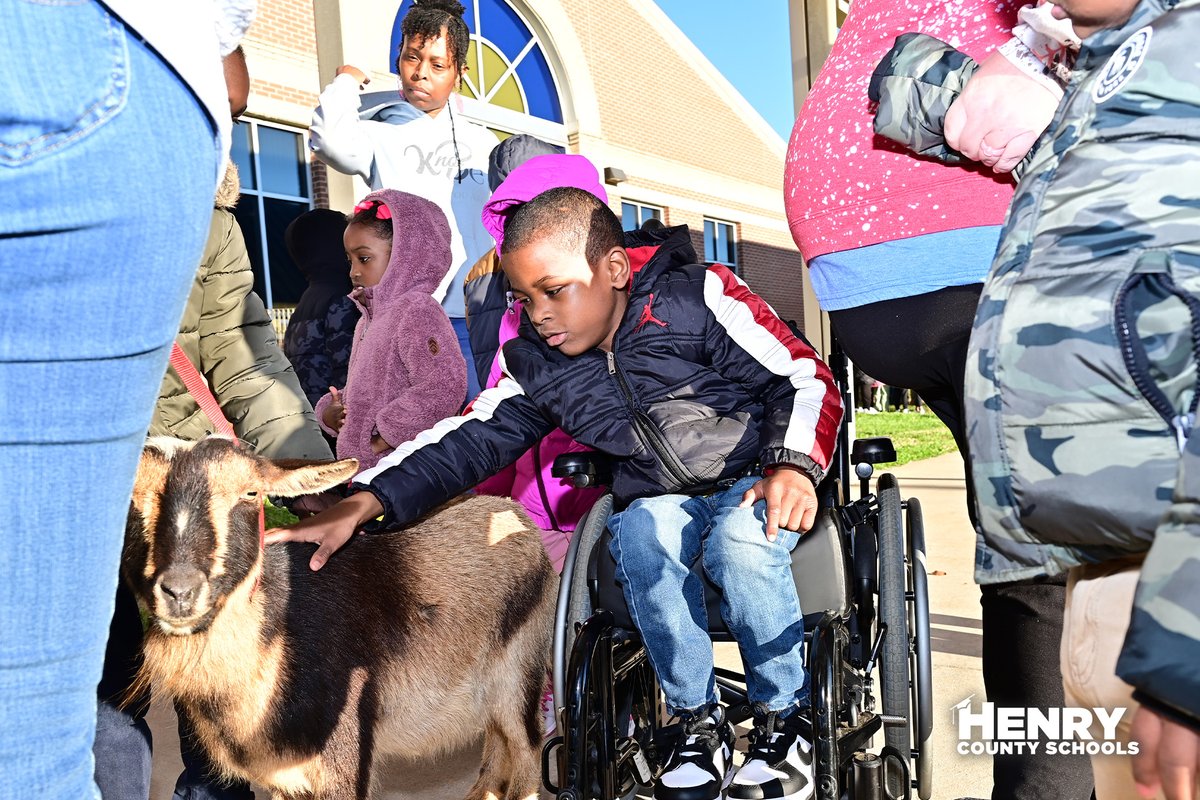 From rocket launches to egg-drop challenges and dinosaurs to livestock, students across HCS are diving into hands-on STEM experiences that spark curiosity and innovation. STEM is shaping the future, and today, our students and teachers are proving that learning is an adventure!