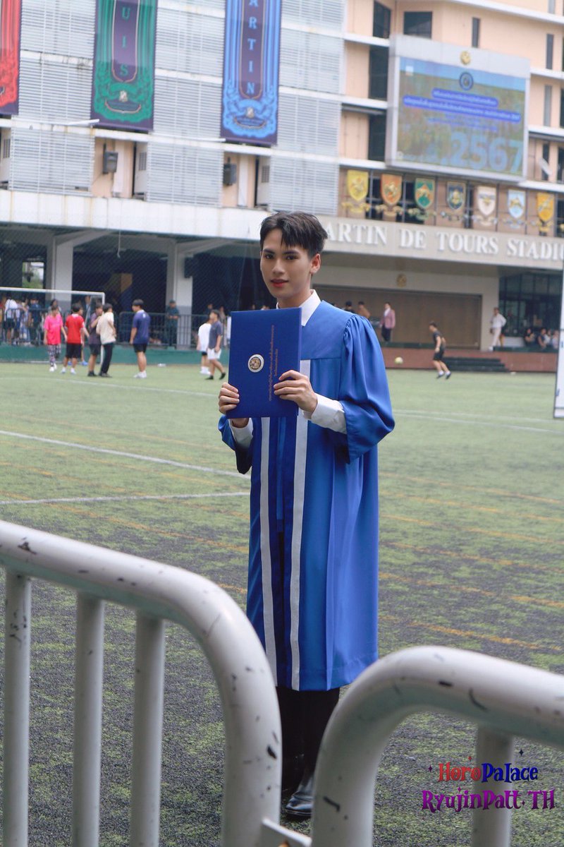 HoroPalace_TH's tweet photo. ( 📢 ) #PatJiGraduationDay 🔔
รูปภาพ หรือ รูปหล่อค้าบเนี่ย
🗓️ : 21.03.2025
𝗳𝗿𝗼𝗺 ; 𝐇𝗼𝗿𝗼𝐏𝗮𝗹𝗮𝗰𝗲 𝗥𝘆𝘂𝗷𝗶𝗻𝐏𝗮𝘁𝘁 𝗧𝐇
PATJI HIGH SCHOOL GRADUATION DAY
⋆。˚ #chira_patt ⤾ https://t.co/4c3HeHGFx2