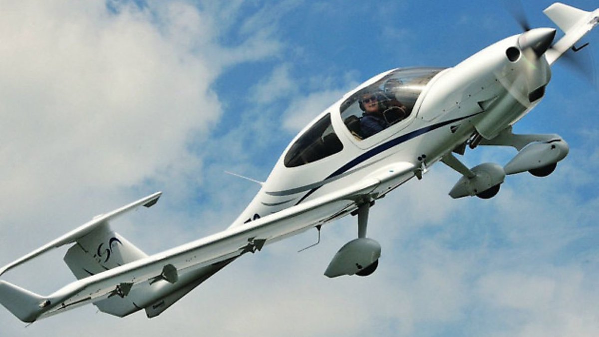 الطيران السعودي tweet media