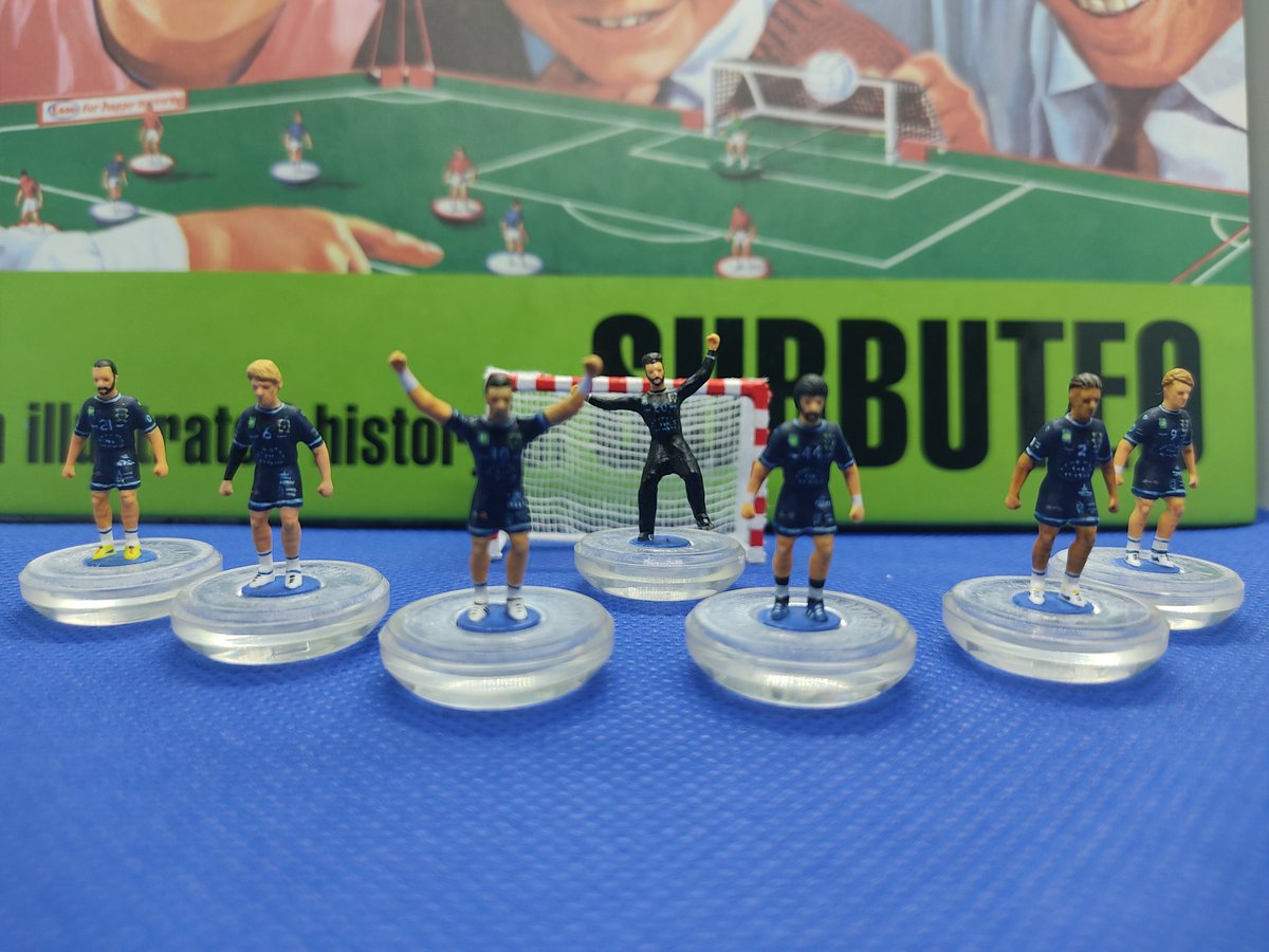 escuderus's tweet photo. Figuriñas de #subbuteo do @balonmancangas 2024-25... 🎨🖌️🥅🤾🏼♂️
#JorgePérez
@juanquintas10
#Essam
#MadsThymann
#JaimeGallardo
#AarónDíazLedo
@Santi_LopezG96 https://t.co/R190j9mc8D
