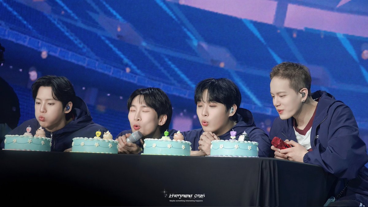 250321 BTOB FAN-CON  【3,2,1 GO! MELympic】

13주년 축하해요 🎉 
예지앞사 

#비투비 #BTOB
#321GO_MELympic 
#서은광 #SEOEUNKWANG
#이민혁 #LEEMINHYUK
#임현식 #LIMHYUNSIK
#프니엘 #PENIEL