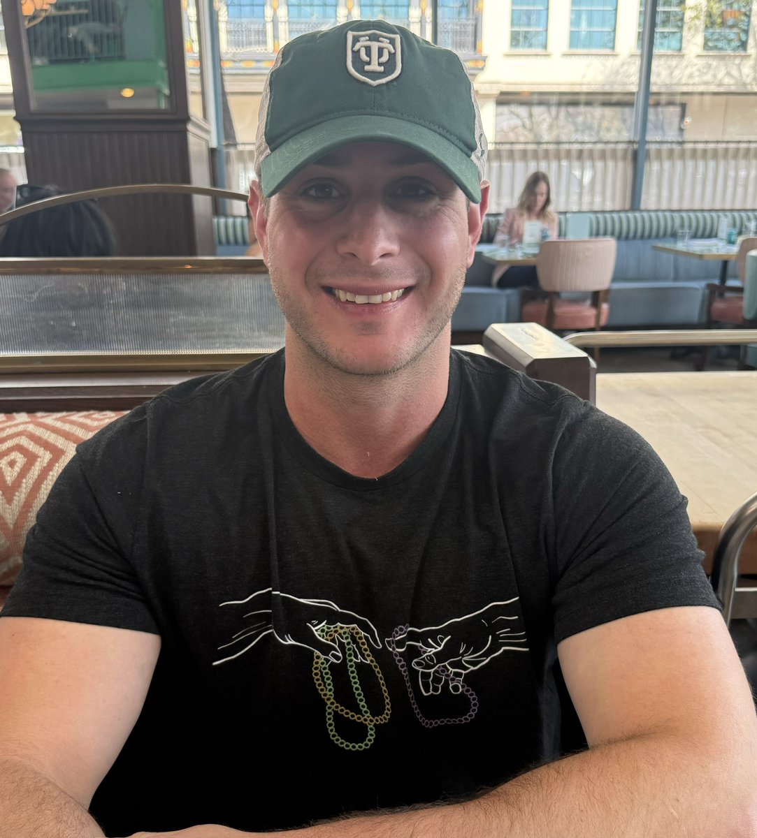 dgcoopz's tweet image. Headed to Tulane to start as a CA1! Thank you to all my Hopkins coresidents and attendings for such an amazing year. Thank you to my mentor @ewitakermd for the guidance and encouragement! Also thanks to my amazing wife @A_Sapp12 for always supporting me.