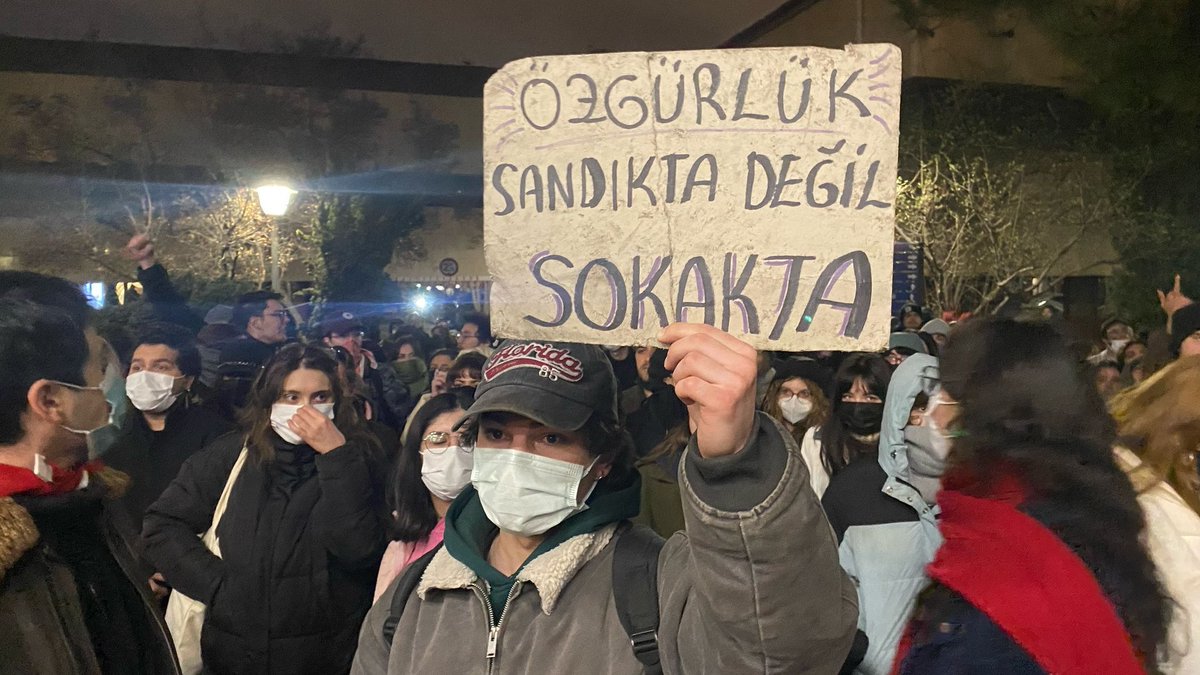 Devrimci Hareket tweet media
