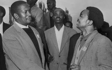 MpeseProud's tweet photo. @PetersWonderboy "There's only one race. The human race" ~ Prof. Wonderboy Robert Mangaliso Sobukwe of the PAC of Azania.
#sharpvillemassacre #Sharpville
#SharpVilleDay #sharpvillemassacreday https://t.co/g7iNskO6Yk