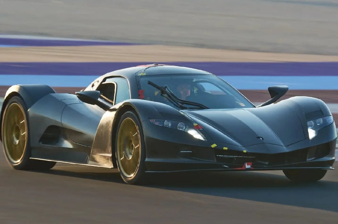 mycarheaven's tweet image. The Japanese-built Aspark Owl is one of the most extreme hypercars in the world. Its futuristic design and earth-shattering speed are unlike anything else on the road.

#carblog #carblogger #asparkowl