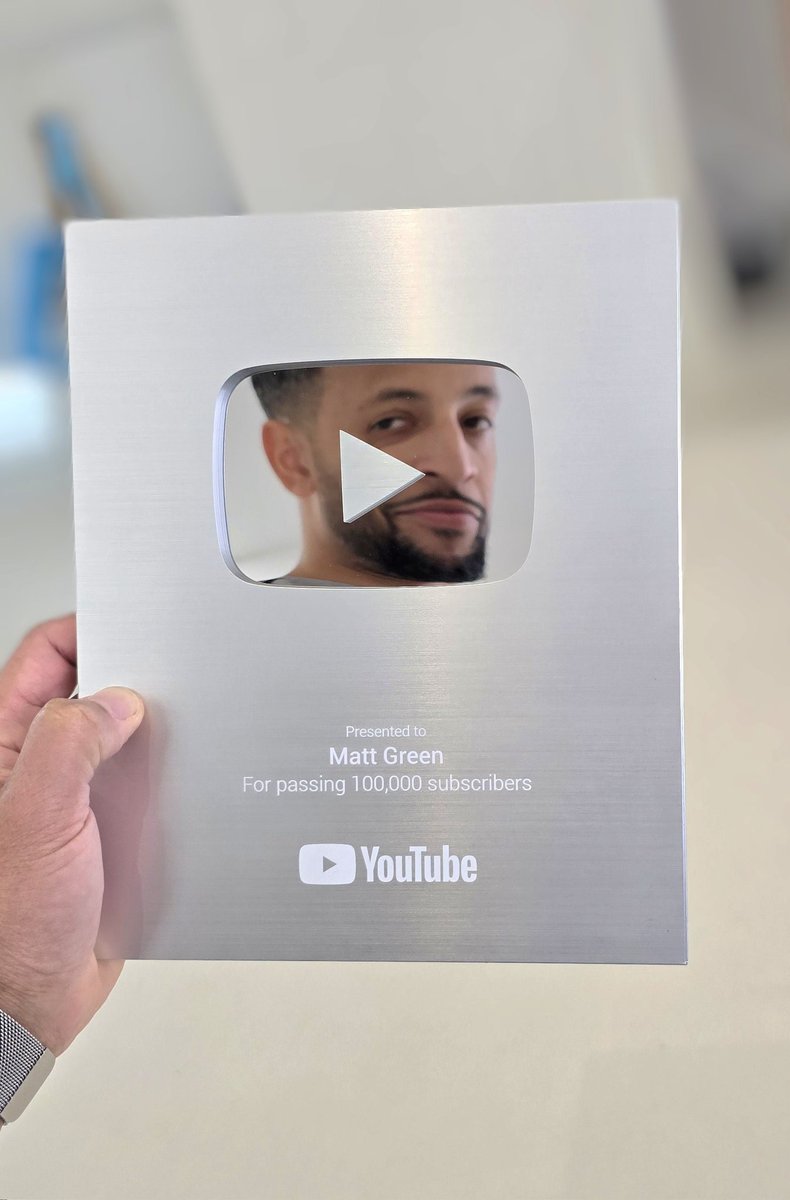 My reflections looking good today 😁

#youtube #silverplaybutton #thankyou

Love to everyone for supporting 🙏🏽🙏🏽🙏🏽♥️