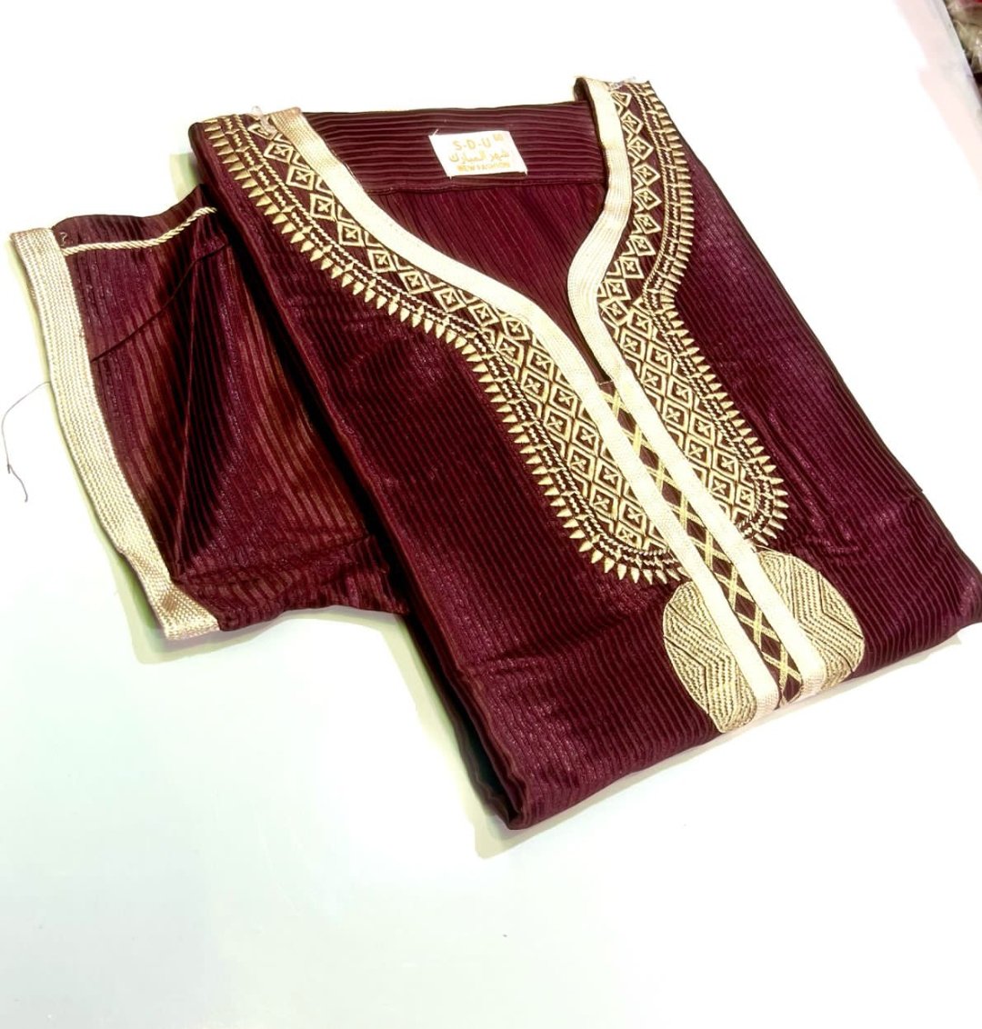 amagagidg's tweet photo. ÉLÉGANCE &amp; STYLE POUR HOMMES
Découvrez nos superbes boubous pour hommes à prix imbattable ! Offrez-vous une tenue classe et confortable pour seulement 8 000 FCFA.
📌 Disponibles dès maintenant, qualité garantie !
📞 Contact &amp; WhatsApp : 92 00 01 59
🕌 Jumu’a Mubarak ! #Niamey https://t.co/TbN81dqwXF