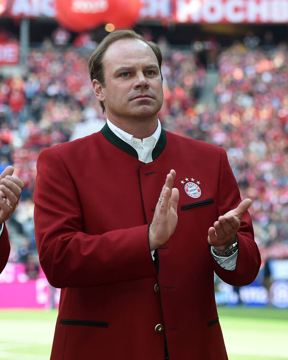 FCBayernBR's tweet photo. Hoje também é o dia de Christian #Nerlinger! 🥳🎂
Parabéns de toda a família bávara! 🫶
#FCBayern #MiaSanMia https://t.co/Pp3MC6rjZe