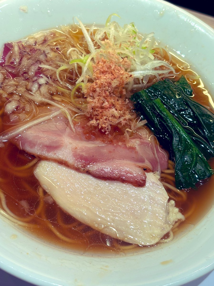 honokasugar's tweet photo. 一瞬帰宅して家族に会い、また大阪戻りましたん
かあちゃん働く、食う https://t.co/lHuIJDanMJ