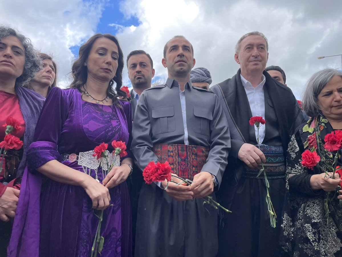 DEM Parti tweet media