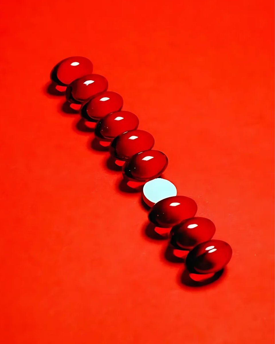 Curious_PR's tweet photo. The #NHS is shifting to prevention, proposing a #polypill to cut heart disease & stroke risks. But Dr Mark Porter is sceptical, citing side effects & limited benefits.
With UPFs fuelling obesity, is lifestyle change too hard? Or is medicine the answer?
https://t.co/PSJcCofBKk https://t.co/UUKQpzLheC