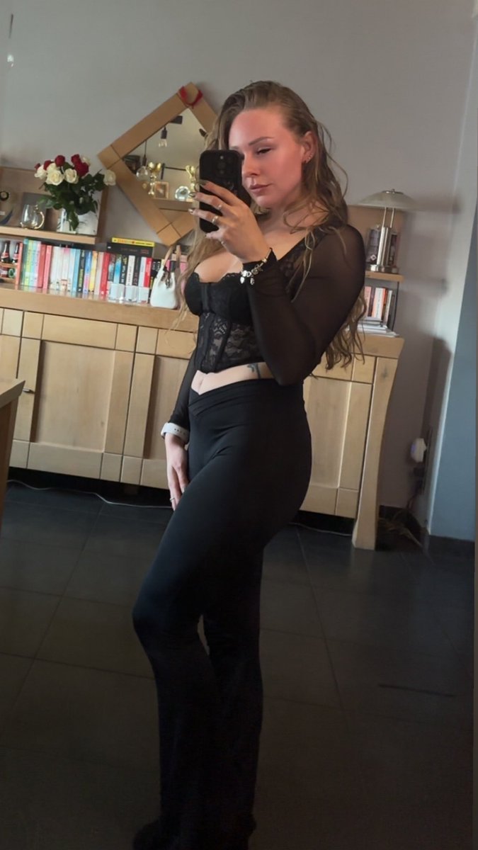 Sandra Sterling tweet media