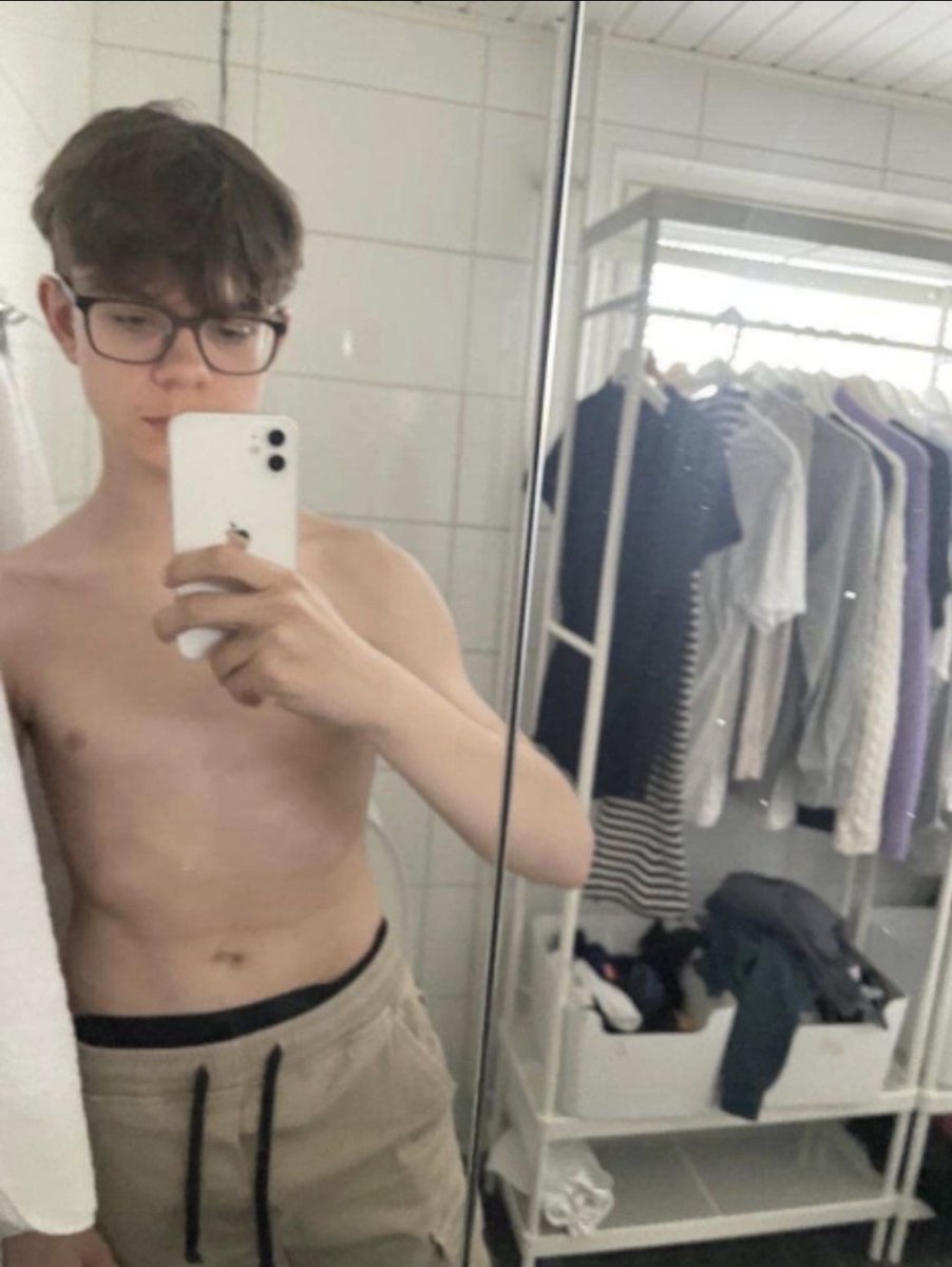 asuukifn tweet media