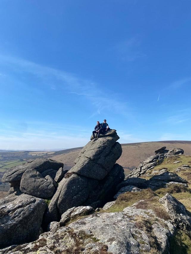1_Regt_AAC's tweet photo. Ex GORGON HORIZON.

652 Sqn taking some time for Adventurous Training. Tackling 15km over 10 tours. AT forms an important part of the @BritishArmy offer. 

📍Dartmoor.
@aacrecruiting @ArmyAirCorps
#hillwalking #youbelonghere #aviationrecce #thisisbelonging https://t.co/83Va3uqFhQ