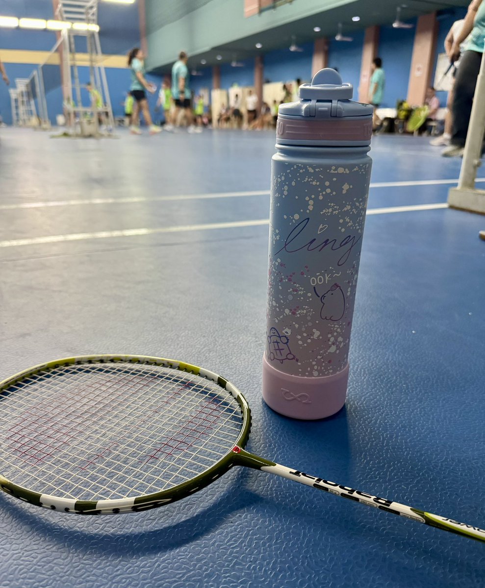 iLabLingOrm's tweet photo. my “Lucky Charm” for tonight’s game
🩵🏸
#tempzero
#linglingkwong https://t.co/PLqYn82gto
