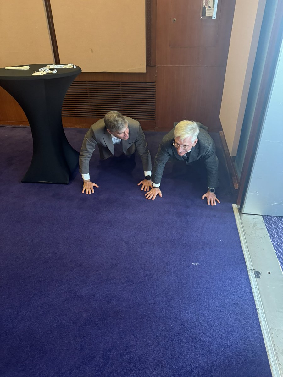 Michael Riddell, PhD tweet media