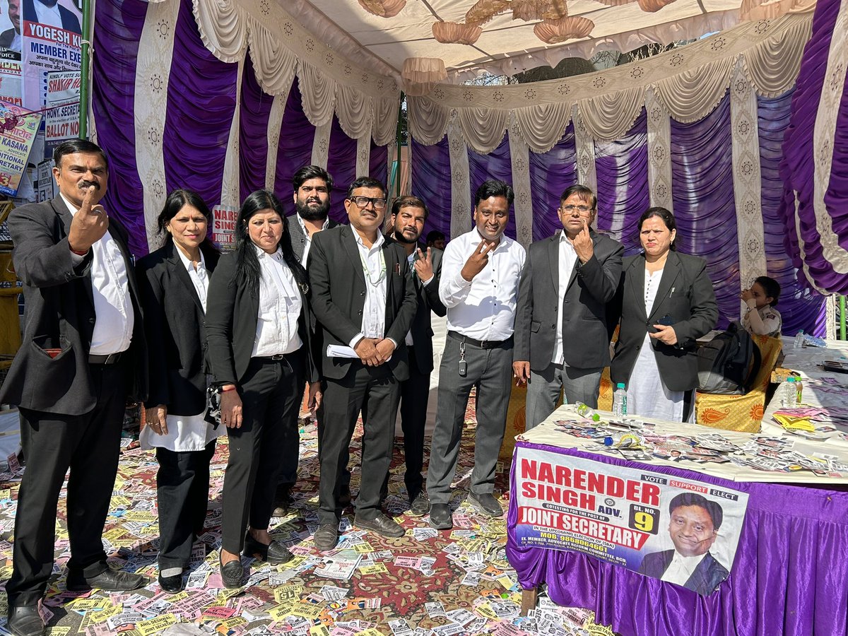 JitendraBaghel_'s tweet photo. आज लोकतंत्र को और मज़बूत व पारदर्शी बनाने के लिए दिल्ली में अधिवक्ताओं के चुनाव में अपने वोट का इस्तेमाल किया🙏🏿🙏🏿
#NDBA
#SBA
#DelhiBarElections https://t.co/D5eR7GOvnu