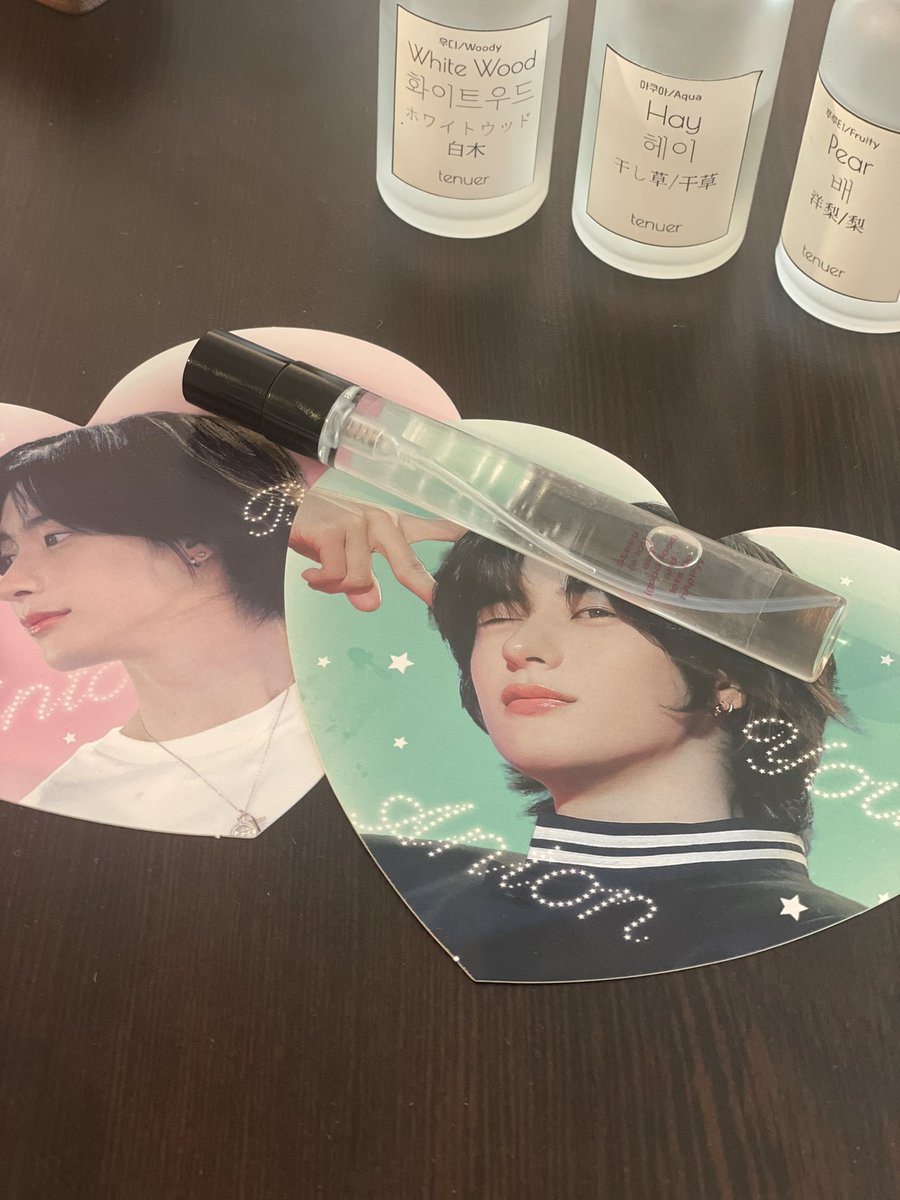 03210302A's tweet photo. 찬영이의 생일을 세로토닌 가득한 공간에서 담아낸 경험이 너무 행복한 하루로 기억에 남을 것 같다. 오늘의 찬영이는 따뜻하고 싱그러운 향 🍨🍏

#LYAL_AnTOn https://t.co/bZn1tM3gcD
