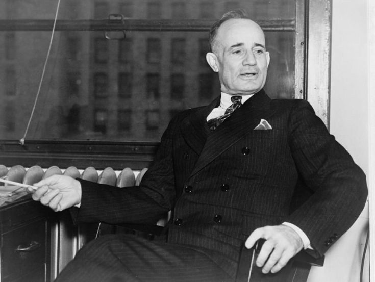 namaste_paz's tweet photo. Napoleon Hill dijo una vez:

"El poder del pensamiento positivo puede liberar al hombre de las cadenas invisibles que lo mantienen en la mediocridad."

9 cosas que puedes aprender de

NAPOLEON HILL - EL HOMBRE QUE DOMINÓ AL DIABLO 🧵 https://t.co/YWcmdNYDIG