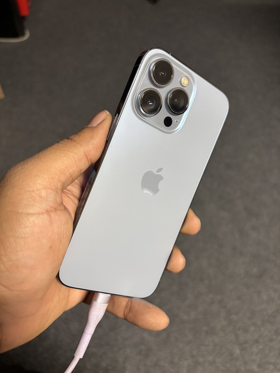 LakshyaDass's tweet image. Thinking about switching to the iPhone 13 Pro! 📱🍏 
Is it still a good choice in 2025? Worth upgrading for gaming & daily use? 
Drop your thoughts! 👇 
#iPhone13Pro #TechSwitch #Gaming”