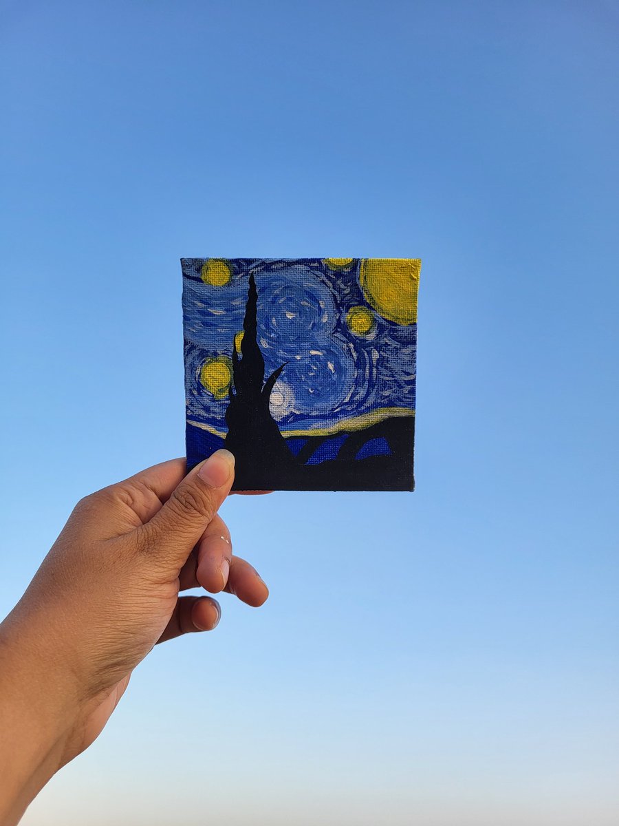 ArchieeAgarwal's tweet photo. yours truly's first attempt at starry night (I was afraid of it) https://t.co/1Ic4X78GFJ