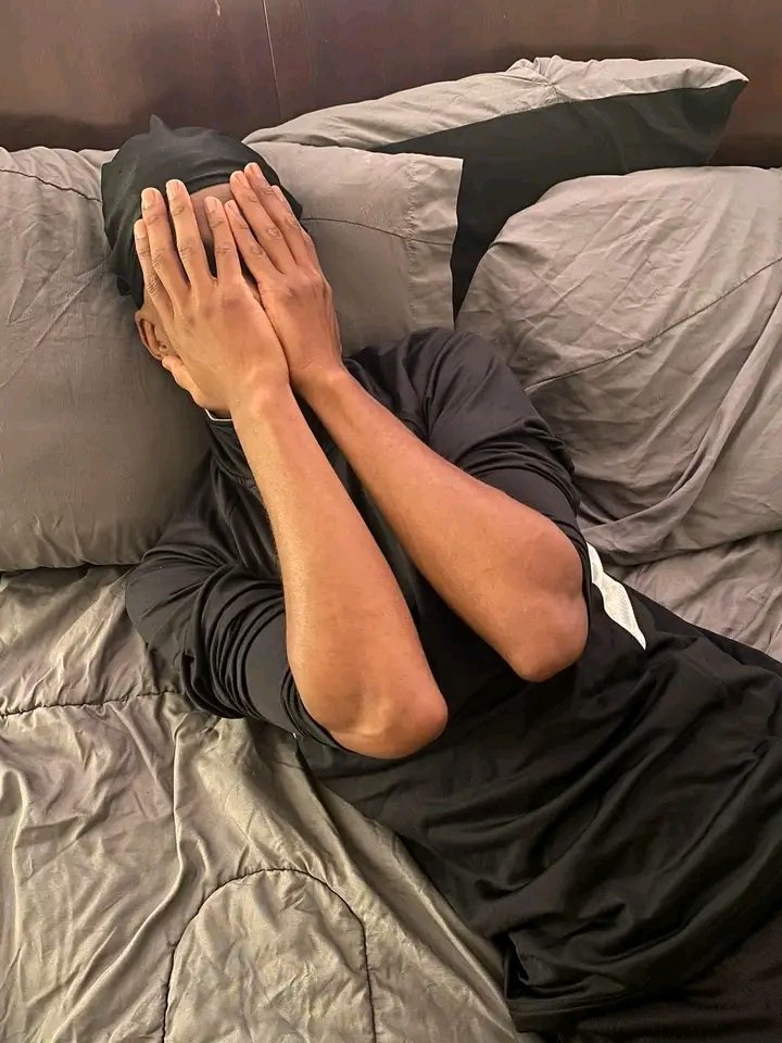 Mr_Wednesday6's tweet photo. How women be like when they know you’re about to take their pants off, looking all dead and sh*t 🤣 https://t.co/mvx4pr0y96