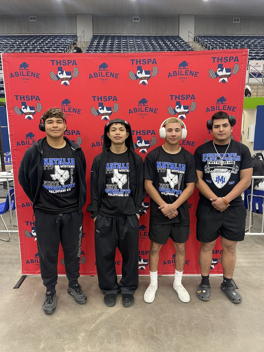 Natalia Powerlifting tweet media