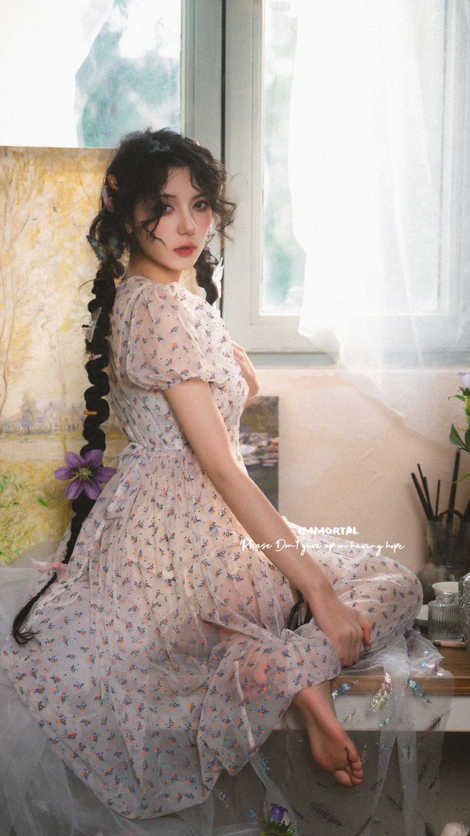 绚丽的鲜花和年轻的梦里
少女将走进又一个春天

📸 : @Immortal_047

📭 :
@Fengsiyuan  @wqganenshi_
@tbzt2024      @007share
@jiumc86     @XXman61101766 https://t.co/DWQe3eafuq