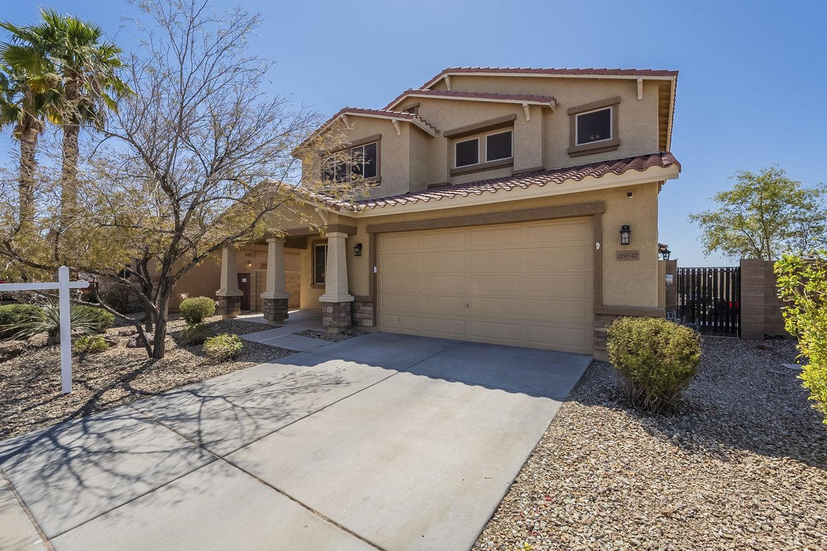 LisaFranceschi_'s tweet photo. THIS BEAUTY IS COMING TO MARKET VERY SOON! Click on the link to view photos.....

https://t.co/03pcUmeq3S

#listingagent #phoenixarizona #HomeForSale #desert #desertlife #homesweethome #listing #azrealestate https://t.co/pZ2PIMjvrp