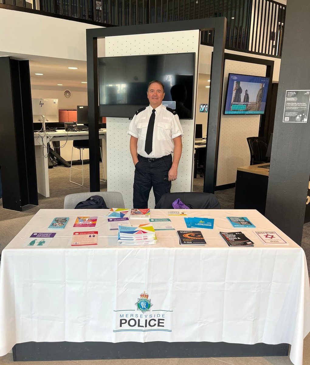 MerPol CEU tweet media