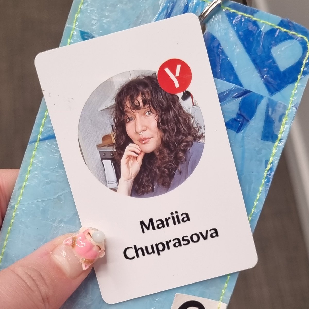 %место для актуального имени профиля% tweet media