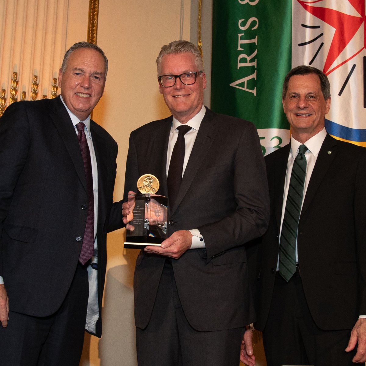 ManhattanEdu's tweet photo. Mr. Ed Bastian, Chief Executive Officer, Delta Air Lines, was honored last night as the recipient of Manhattan University's 2025 De La Salle Medal. This year's event raised a record $4.1 million through the generous donations of the university's supporters. https://t.co/CTYHKwjrLe