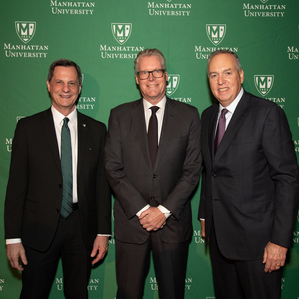 ManhattanEdu's tweet photo. Mr. Ed Bastian, Chief Executive Officer, Delta Air Lines, was honored last night as the recipient of Manhattan University's 2025 De La Salle Medal. This year's event raised a record $4.1 million through the generous donations of the university's supporters. https://t.co/CTYHKwjrLe
