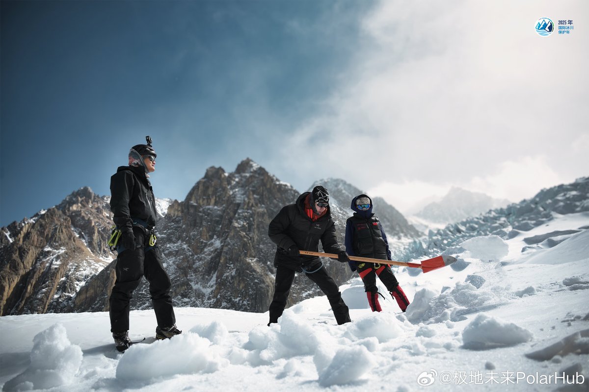 Glaciers hold Earth's climate history. On #321WorldGlacierDay, WangYibo and explorers WenXuPolarWen, >
PART1
#王一博 #WangYibo王一博 #YIBO #wangyibo #왕이보 #หวังอี้ป๋อ