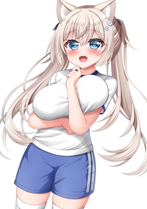 #一年間で絵が上達してるか見てみましょう
⬅️Before After➡️ 