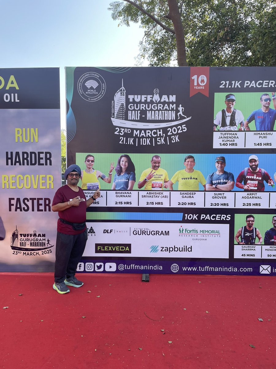 rattan_saarthi's tweet photo. As a #tuffman #runner I’m a magnet for positive energy
My message for #tuffmanrunners :-
‘ALL RUNNERS ARE WINNERS &amp; ARE TUFFMAN - TUFFWOMAN’ @rattanfbd 
Today collected my #runningkit #bib for @tuffmanindia #21kmrun #halfmarathon on Sunday 23rd March #tuffmangurugramhalfmarathon https://t.co/RU7luWhqUE