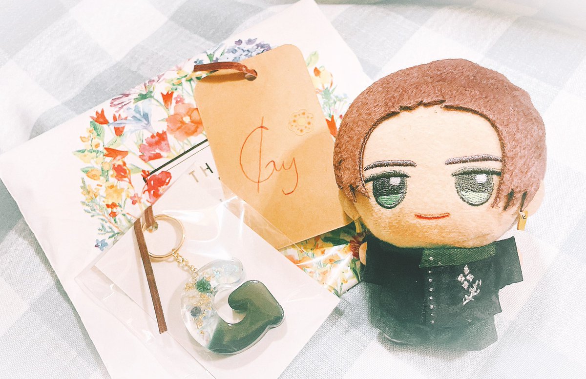 念願の末 ㊗️開催かざにゃんカンパニー💐
咲也の誕生日当日に 風猫咲也に会えたの幸せすぎたﾖ…🌸 

2度目のカンパニー、今回もガイで呼んでくれてありがとう🤖🤍
今回は 劇団員+a揃った最高の景色だったね…たのしかった〜…

素敵すぎる参加賞もありがとう😭🙏🏻 
大切にします🫶🏻

#風猫カンパニー2025