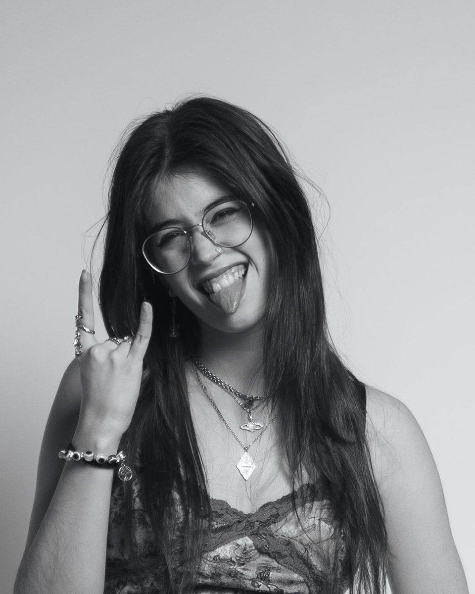 chrizzstrnlo's tweet photo. happy #sturniolofriday w my photoshoot from my bday! ❤️ and i think got a bf 😳 https://t.co/u3AUIn0thm