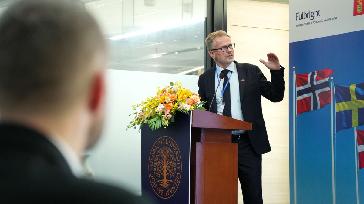 Finland in Vietnam (@finlandinhanoi) on Twitter photo 19.3. Fulbright University VN & the #Nordics 🇩🇰🇫🇮🇳🇴🇸🇪, hosted a seminar on “Public Administration Reform: Nordic Experiences & Policy Implications for VN”. 100+ participants attended, enjoying insightful discussions on #governance, digital transformation, & #innovation!
<a href="/HoKatju/">Katju Holkeri</a> 19.3. Fulbright University VN & the #Nordics 🇩🇰🇫🇮🇳🇴🇸🇪, hosted a seminar on “Public Administration Reform: Nordic Experiences & Policy Implications for VN”. 100+ participants attended, enjoying insightful discussions on #governance, digital transformation, & #innovation!
<a href="/HoKatju/">Katju Holkeri</a>
