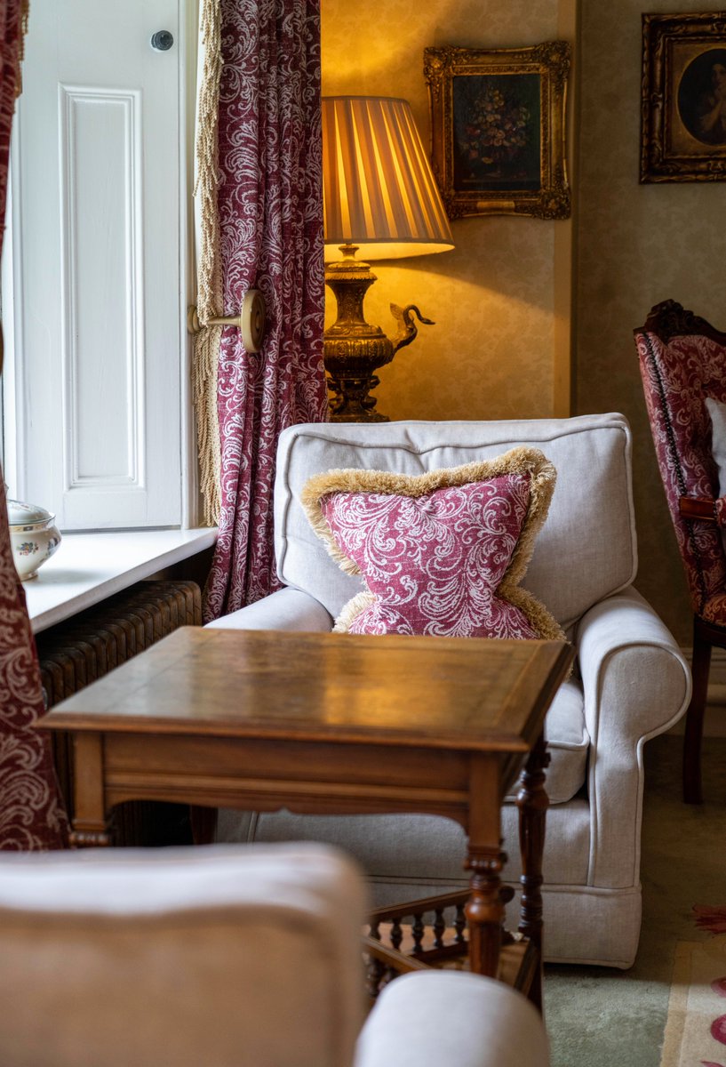 Mother's Day is just around the corner, why not treat her to something truly special? 

A Cashel House gift voucher is a thoughtful way to say thank you, visit our website cashelhouse.ie/cms/ or get in touch at +35309531001 to arrange yours today. 

#mothersday #giftvoucher