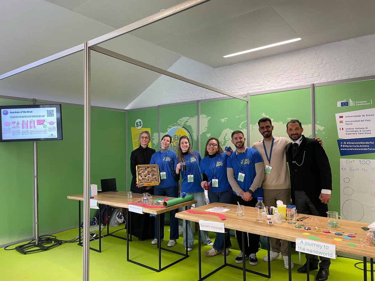 Did you know that delivering a drug to the brain is like guiding a marble through a challenging maze? 🧠🎯
Last week, Amirreza and his colleagues turned science into a fun adventure at #ScienceisWonderful! 2025.
