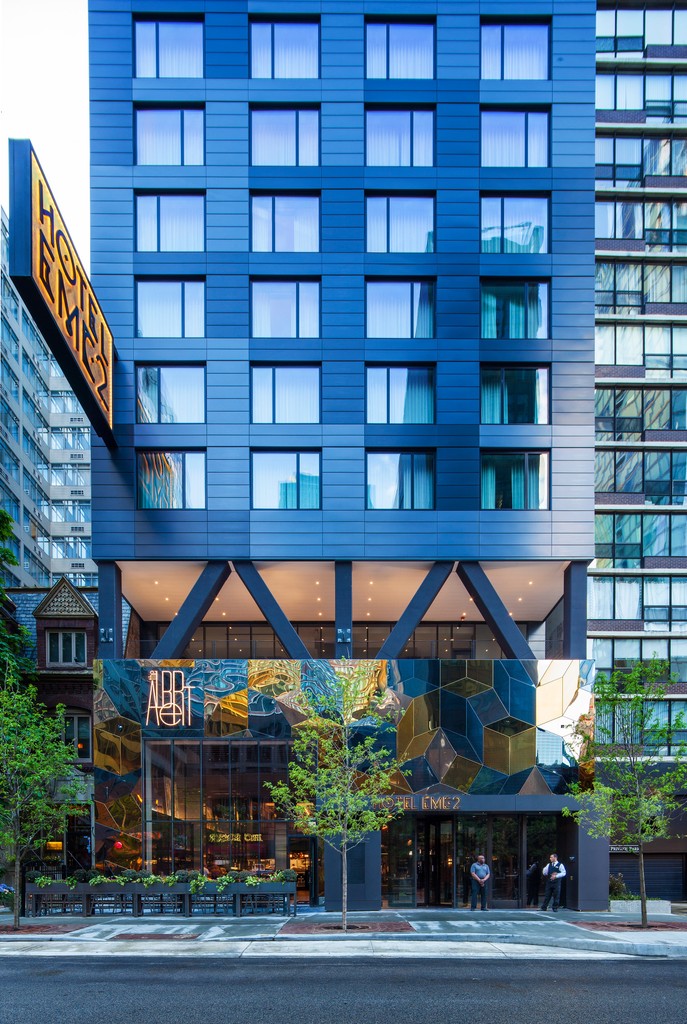 Hotel EMC2 tweet media