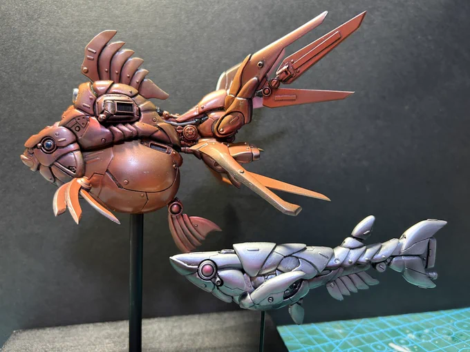 #一次創作祭り春の陣2025完全自作オリジナルデザイン金魚とメダカメカ。その他、イラストでも色々展開中。 
