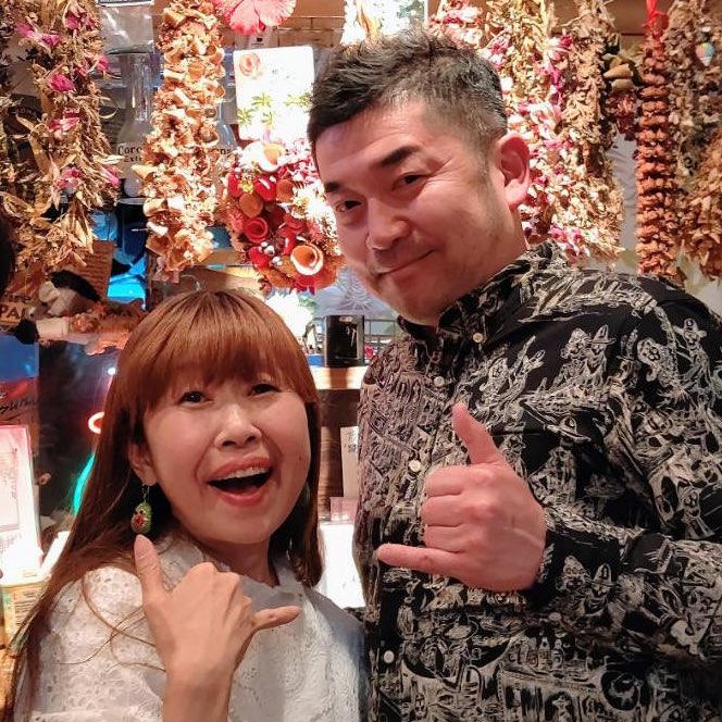 TANTANukulele's tweet photo. machiko＊maui @MachikoMaui 
ライブゲスト：田ノ岡三郎 @saburotter 

お2人のアカウントです！
ワークショップは弾き語りのコツやオープンマイクに出演する時の盛り上げ方や緊張しない方法も教えてもらえちゃう🤩
ライブは、客席もウクレレを弾いて盛り上がろう❗️のコーナーも？？ https://t.co/0eLJ4Z4hPA