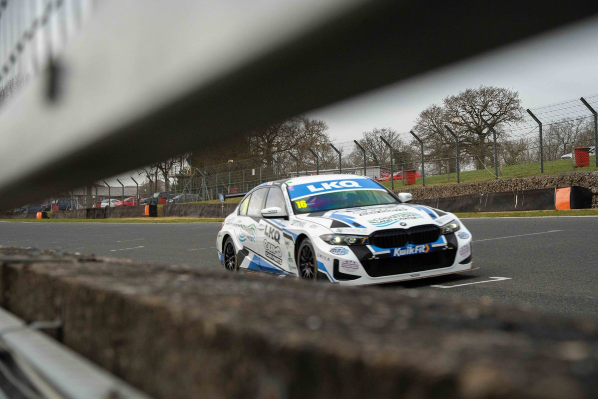 📰 Aiden Moffat: “It’s a great feeling to be with WSR”

After the first morning of 2025 action Moffat is excited with his new team!

"... It feels great, but with the weight off these cars are just a completely different animal"

👉 Click for more: btcc.net/aiden-moffat-i…

#BTCC