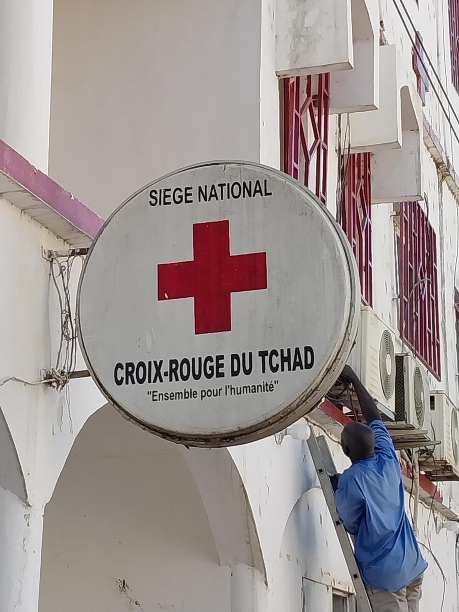 frode_kirk's tweet photo. #Chad is at the centre of #Sahel and simultaneously links to the Central Africa region facing a serious humanitarian challenge. To better understand the impact of displacement and migratory challenges ChadRedCross this week received @danskrodekors for a working mission #Dkaid https://t.co/pPVAelqEO4