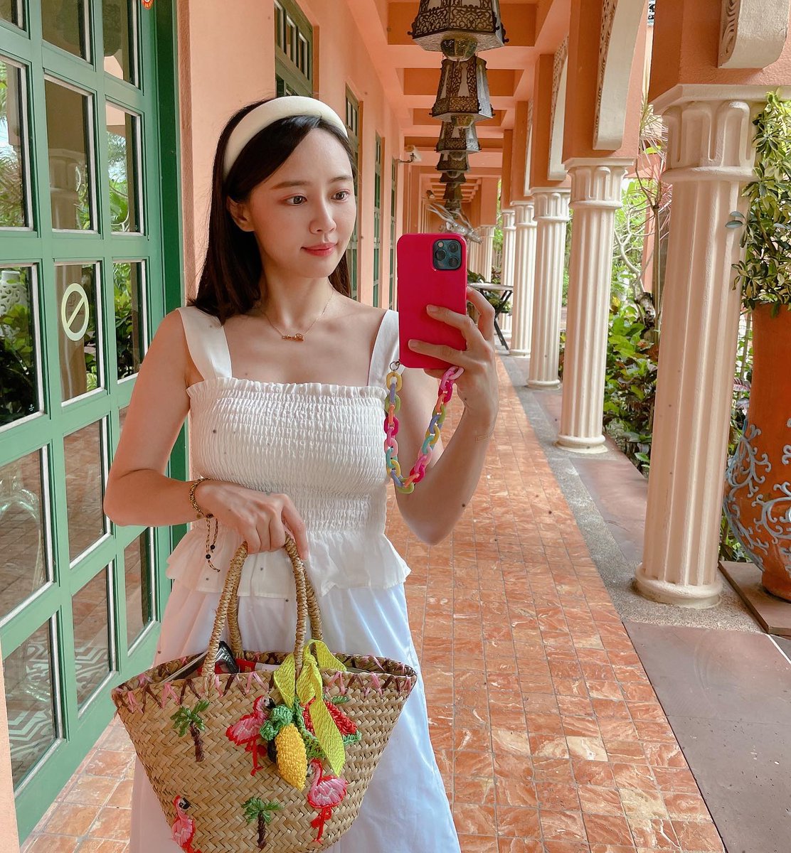 一筋の日光が雲を通り抜け、心の中のほこりをそっと払い、歳月は静かで、時間は穏やかだ。
#気持ち #友をつくる #愛情