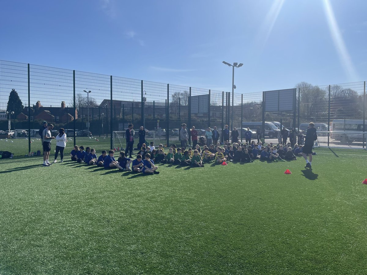 TWSSP's tweet image. 16 schools participated in our KS2 Sportsability Football Festival hosted by @telfordutd 
as part of @BarclaysFooty @YouthSportTrust funded programme.

Students of @accesssportcoll at Telford ran well planned sessions to ensure participants had a fun learning experience.